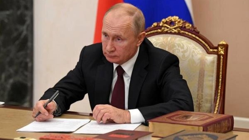 Putin nënshkruan ligjin e ri për rrjetet sociale