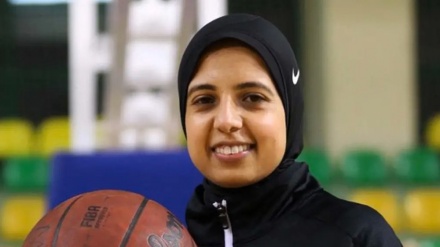 Arbitrja e parë e mbuluar me hixhab në historikun e lojërave Olimpike