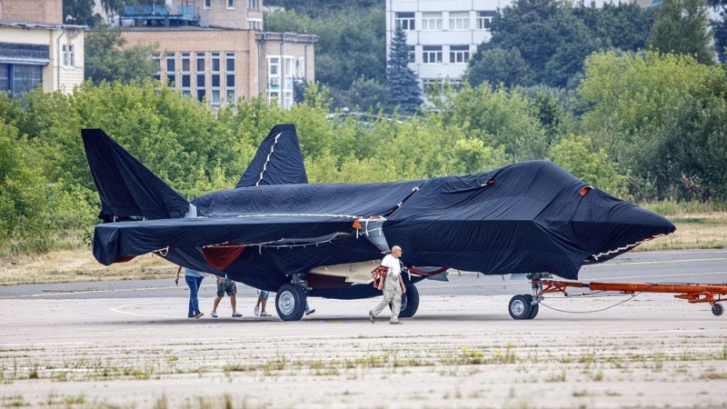 jet tempur baru Rusia, saingan F-35 AS