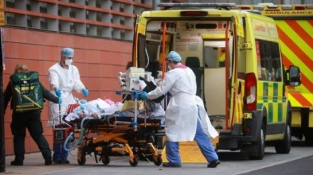 英でコロナ感染者が再び増加傾向