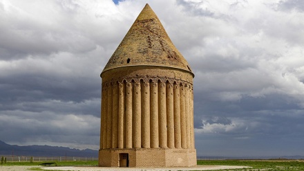 برج رادکان، شاهکار تاریخی گاه‌شماری ایران