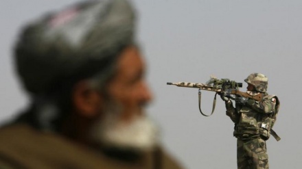 تصاویری از ۲۰ سال حضور نظامیان خارجی در افغانستان