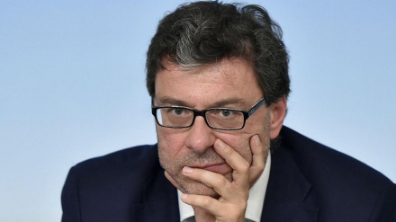 Italia. Giorgetti: stiamo riducendo il debito