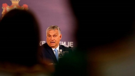 Orban parla come Hitler: gli ungheresi non vogliono mescolarsi con altre razze
