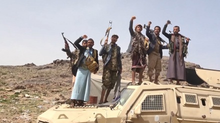 Forcat jemenase rimarrin kontrollin e disa rajoneve të tjera në Marib