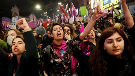तुर्की द्वारा लिए गए फ़ैसले से महिलाओं में ख़ौफ़, एमनेस्टी इंटरनेशनल ने भी दी चेतावनी