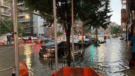 Elsa tufani bəpeşt Niyu-Yorkədə şiddətinə ovəyz.