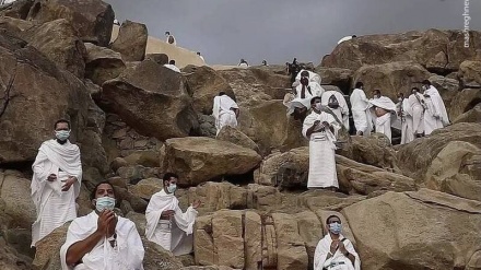 (FOTO) Hajj, pellegrini arrivati al deserto Arafat 