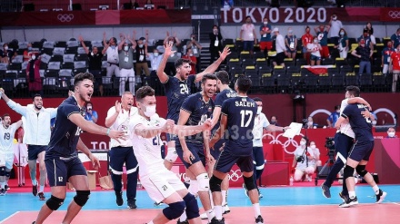 五輪男子バレー、イランがポーランドに対し圧勝