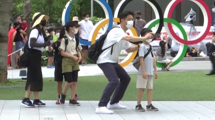 オリンピックついに開幕、開催地の人々の意見は