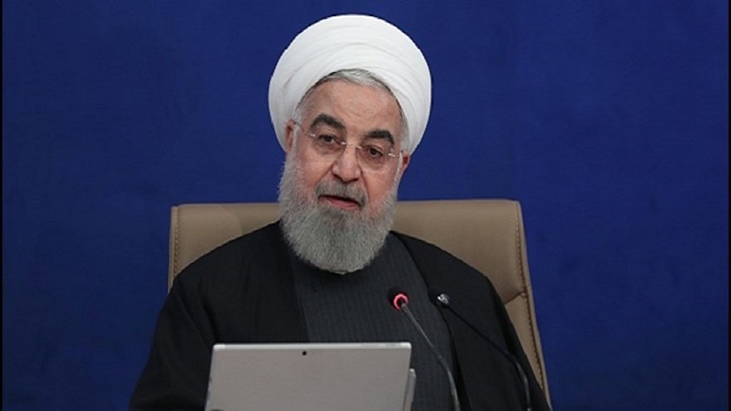 Hasan Ruhani: Lideri suprem i Revolucionit Islamik ka ndihmuar shtabin kombëtar të përballjes me pandeminë e virusit Korona