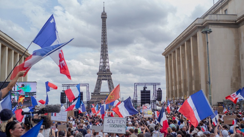 Protesta kundër qeverisë së Francës