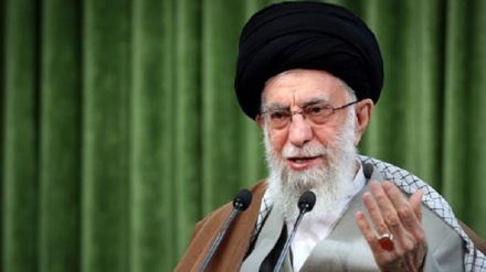 Ayatollah Khameni: la resistenza, l'unica via per rimediare l'arretratezza dei musulmani