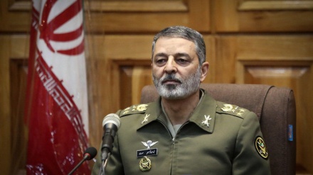  سرلشکر موسوی: ساخت ناوبندر مشابه مکران در دستور کار ارتش قرار دارد