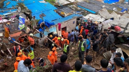 ムンバイ周辺の土砂崩れで数人が死亡