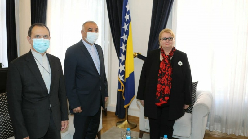 伊朗外长特使与波斯尼亚和黑塞哥维那外长会晤