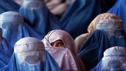 پوشش زنان افغانستان پس از استقرار  طالبان در کابل 