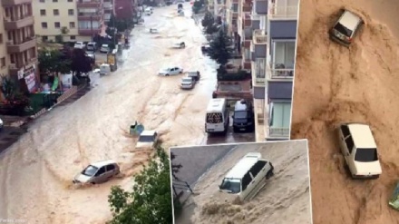 עשרות הרוגים בשיטפונות  ענק בטורקיה