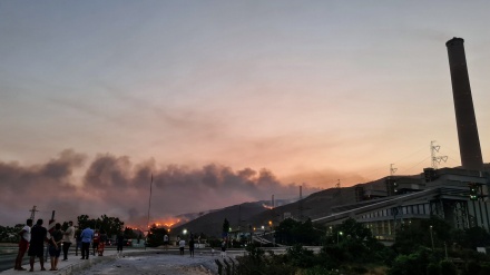 Zjarret në Turqi përfshinë edhe centralin e energjisë elektrike