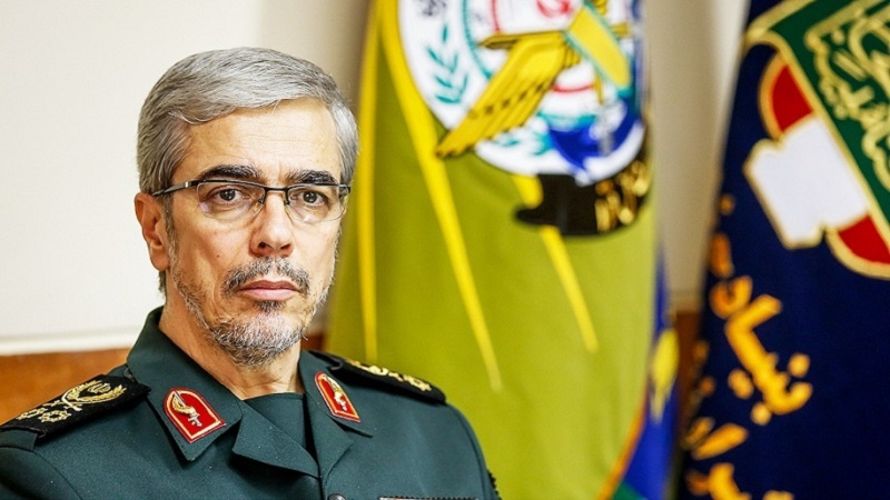 Tümgeneral Bageri: İran Silahlı Kuvvetleri bütün gücüyle korona ile mücadeleye hazır 