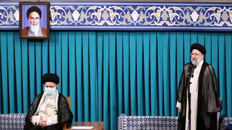 Ebrahim Raisi: Vëmendja ndaj udhëzimeve të Imam Khomejnit (ra) dhe liderit suprem të Revolucionit Islamik, e ka çuar vendin drejt zhvillimit