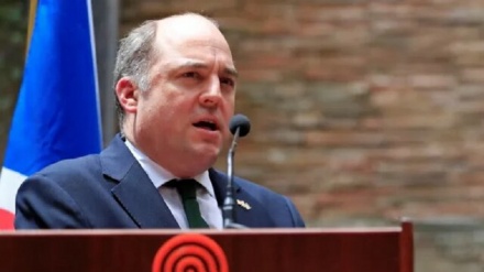 英国：塔利班必须打击恐怖主义