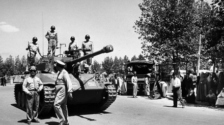 １９日木曜は１９５３年のイランのクーデター勃発記念日