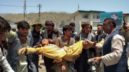 アフガン東部のデモが、タリバンの攻撃で武力衝突に