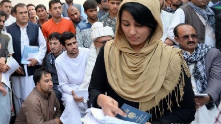 בריטניה: נקלוט השנה 5,000 פליטים מאפגניסטן