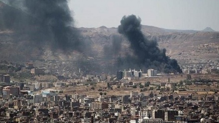 سناتورهای آمریکایی: آمریکا در بمباران یمن به عربستان کمک می کند