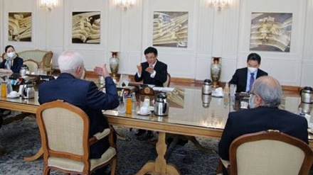 זריף קיים דיונים עם הנציג הסיני לענייני אפגניסטן