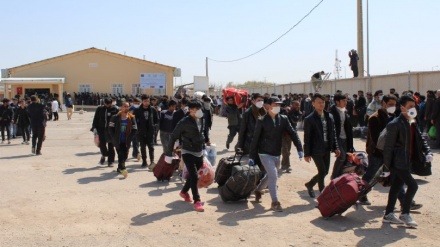 阿富汗不同地区难民涌入喀布尔