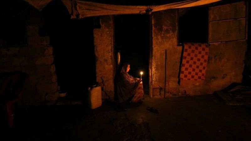 ガザ住民の電気なしでの生活