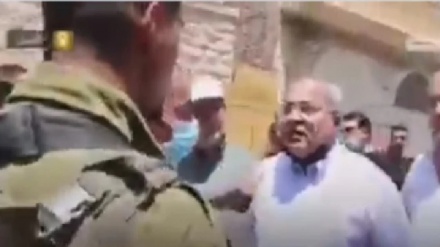 אחמד טיבי הגיש תלונה נגד חייל ישראלי שתקף אותו