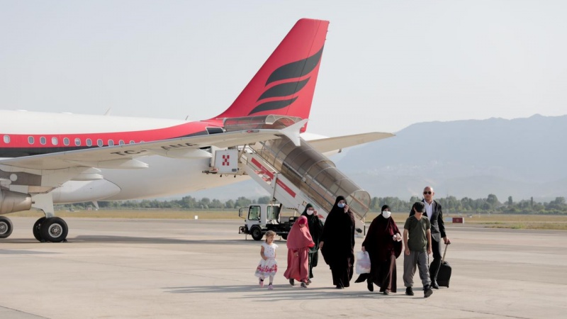 (FOTO) Ritorno delle famiglie Daesh dalla Siria in Albania - 1