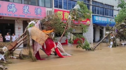 中国南西部などで、豪雨による土石流や洪水被害が発生