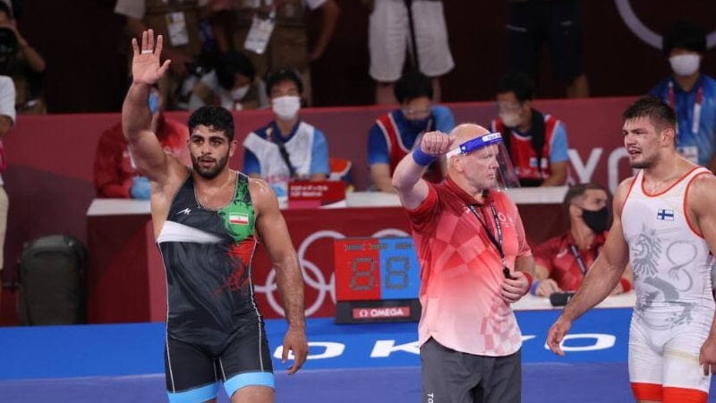 伊朗摔跤手获得东京奥运会铜牌