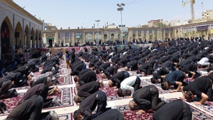 Swala ya Adhuhuri ya Ashura yaswaliwa kote katika Iran ya Kiislamu