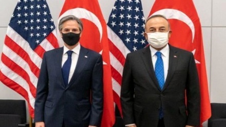 Çavuşoğlu, Blinken ile telefonda görüştü