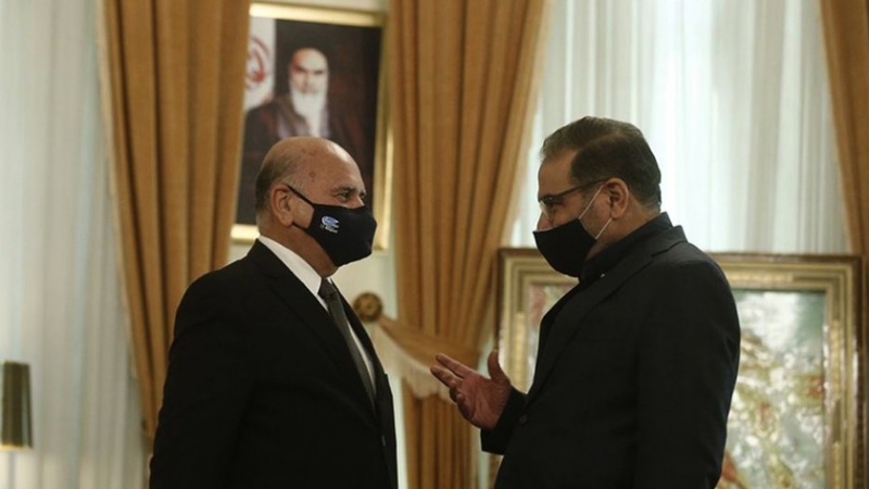 イラン国家安全保障最高評議会のシャムハーニー書記とフセイン・イラク外相