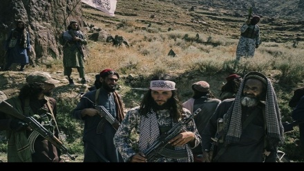 Afganistan'ın dördüncü büyük kenti Mezar-ı Şerif de Taliban kontrolüne geçti