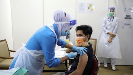 Malaysia Istimewakan Warga yang Sudah Dapat Vaksin Covid