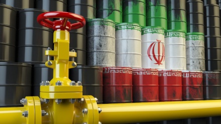 Iran Tolak Seruan Rusia untuk Batasi Produksi Minyak