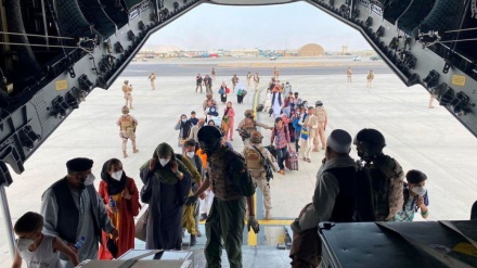 Largimi i refugjatëve afganë