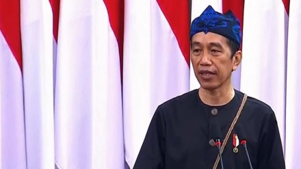 Diplomasi Kultural Ala Jokowi Melalui Baju Adat