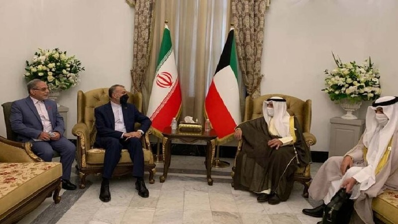שר החוץ קרא להגברת הקשרים בין איראן לכווית
