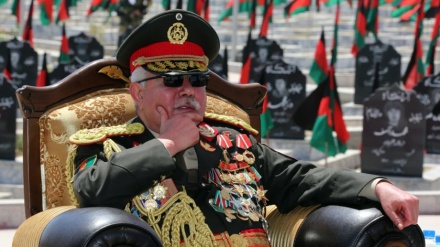 阿富汗军队逃往乌兹别克斯坦海拉顿边界