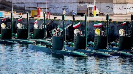 Kapal Selam Kelas Ghadir Gabung Armada AL Iran