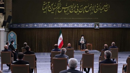 Lideri Suprem: Administrata aktuale amerikane nuk ndryshon nga administrata e mëparshme