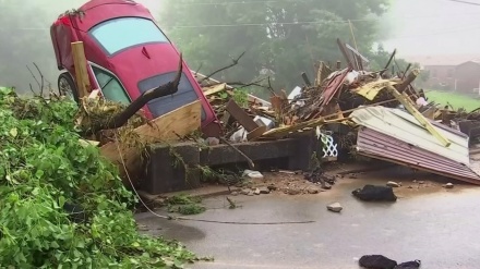 মার্কিন যুক্তরাষ্ট্রের টেনেসি অঙ্গরাজ্যে বন্যায় ২২ জনের মৃত্যু; ভেঙে গেছে বাড়িঘর